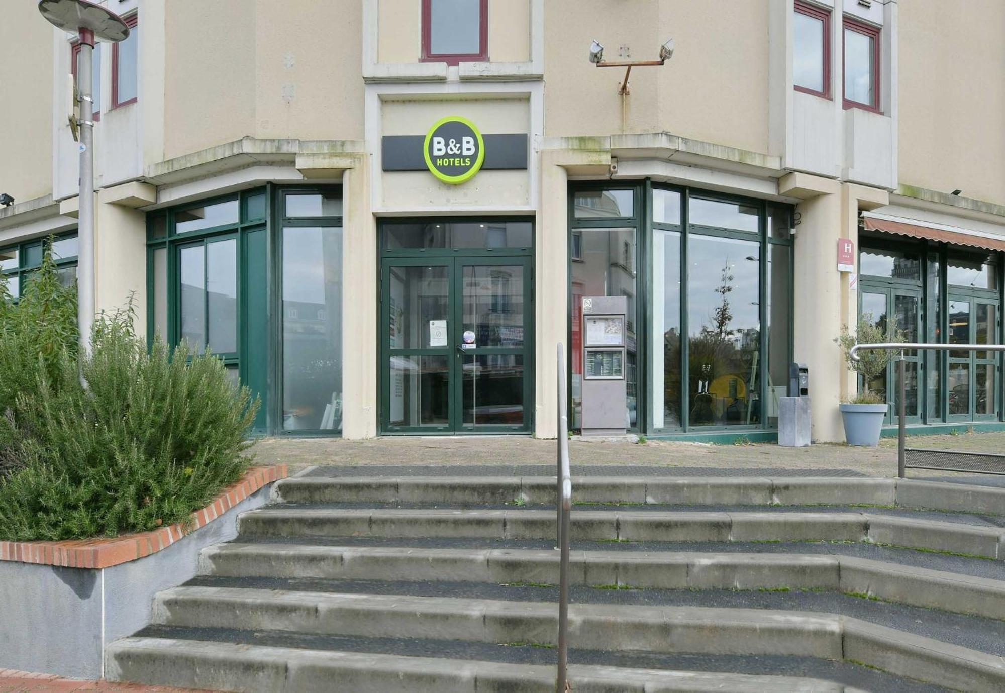 B&B Hotel Le Mans Centre Cathedrale Экстерьер фото